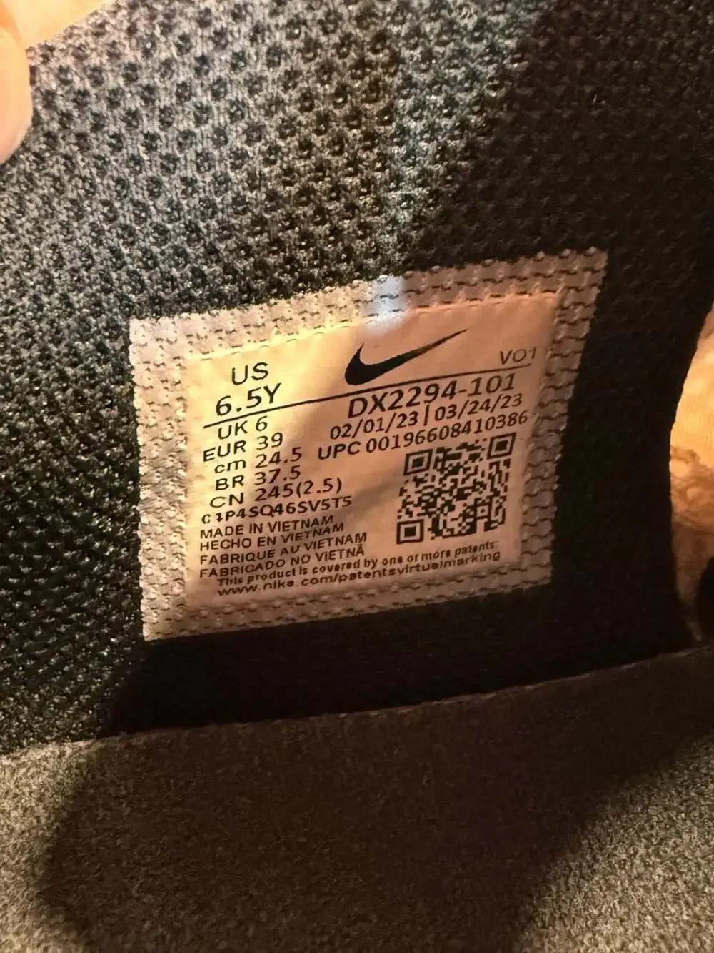 Nike Ja 1 'Light Smoke Grey' Basketball Shoes Youth Size 6.5Y